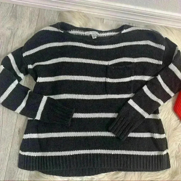 H&M Merona Aeo red ivory grey sweater bundle xs/s - Picture 4 of 13